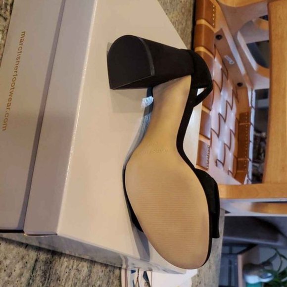 NWV Mark Fisher MALDEN  size 6 $40 - Picture 3 of 3